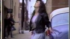 Alannah Myles 'Black Velvet' music video