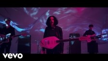 Pale Waves 'There's A Honey' music video