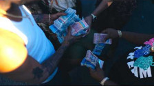 Skippa 'Office' music video