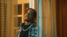 450 'Self Worth' music video
