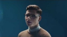 Kevin Garrett 'Pulling Me Under' music video