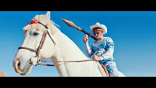 Oliver Tree 'All That x Alien Boy' music video