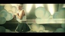 Emma Marrone 'Con le nuvole' music video