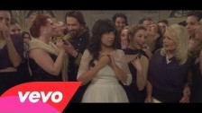 Indila 'Tourner Dans Le Vide' music video