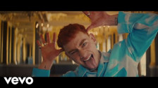 Years & Years 'Starstruck' music video