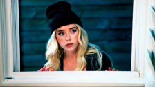 Jenna Davis 'The Summer I Turned Petty' music video