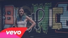 Catey Shaw 'Brooklyn Girls' music video