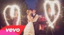 Kelly Clarkson 'Tie It Up' Music Video