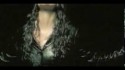 Laura Pausini 'Entre Tu Y Mil Mares' Music Video