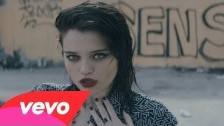 Sky Ferreira 'I Blame Myself' music video