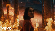 Mitski 'The Only Heartbreaker' music video