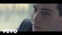 Douwe Bob 'Pass It On' Music Video