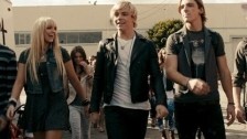 R5 'Loud' music video