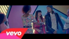 Carly Rae Jepsen 'This Kiss' music video