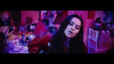 Jasmine Thompson 'Words' music video