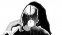 Emelie Hollow 'Don't Leave Me Now' Music Video