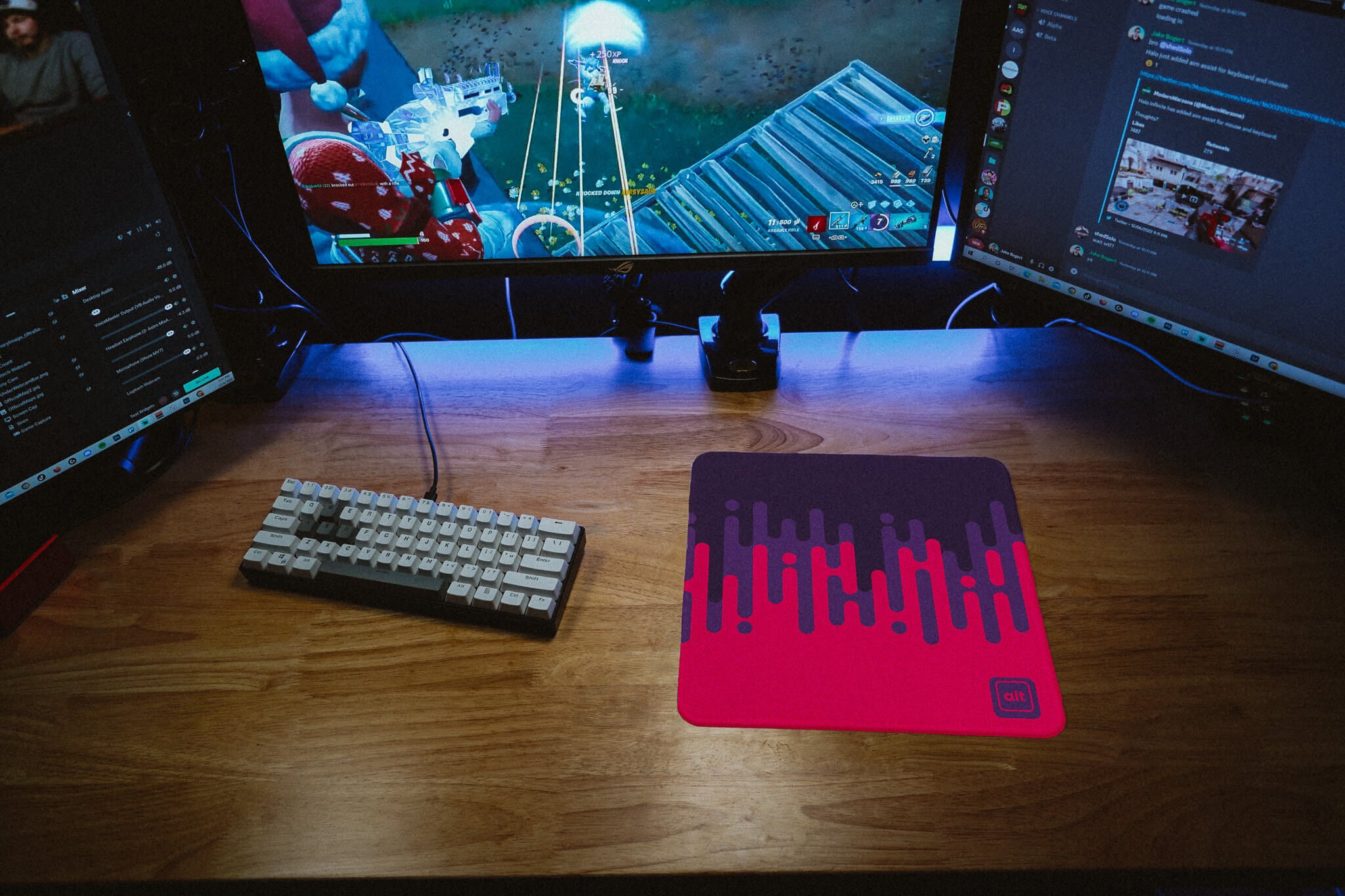 Linear Waves Fuchsia Mousepad Linear Waves Fuchsia Mousepad