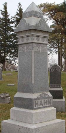 HAHN, FAMILY MONUMENT - Audubon County, Iowa | FAMILY MONUMENT HAHN 