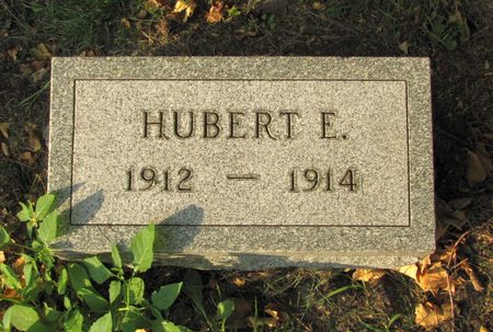 LARSEN, HUBERT E. - Black Hawk County, Iowa | HUBERT E. LARSEN 