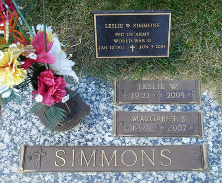 SIMMONS, LESLIE W. - Black Hawk County, Iowa | LESLIE W. SIMMONS 