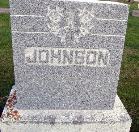 JOHNSON FAMILY, ARVILLA & EDWARD - Bremer County, Iowa | ARVILLA & EDWARD JOHNSON FAMILY 