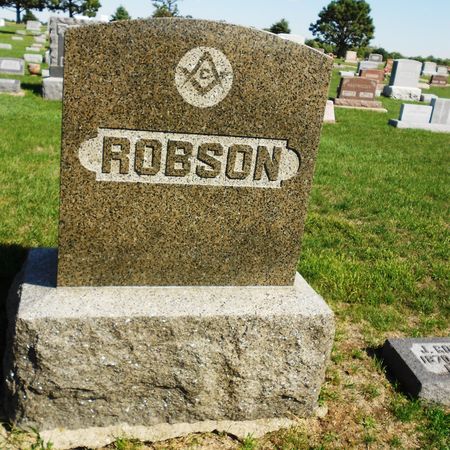 ROBSON, FAMILY MEMORIAL - Carroll County, Iowa | FAMILY MEMORIAL ROBSON 