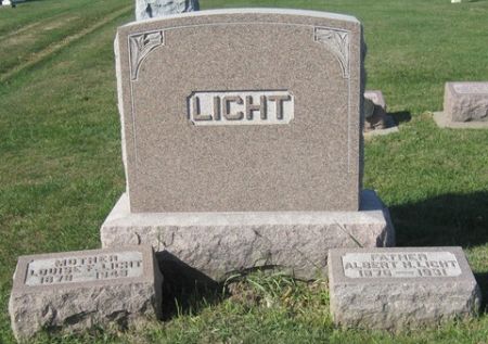 LICHT, ALBERT H. - Cedar County, Iowa | ALBERT H. LICHT 