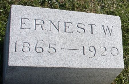 PENNINGROTH, ERNEST W. - Cedar County, Iowa | ERNEST W. PENNINGROTH 