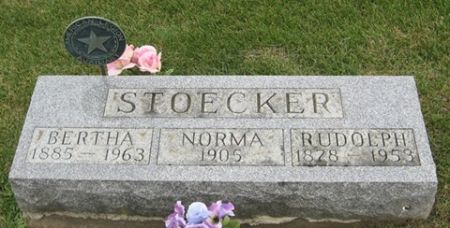 STOECKER, BERTHA - Cedar County, Iowa | BERTHA STOECKER 
