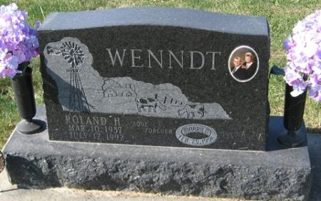 WENNDT, ROLAND H. - Cedar County, Iowa | ROLAND H. WENNDT 
