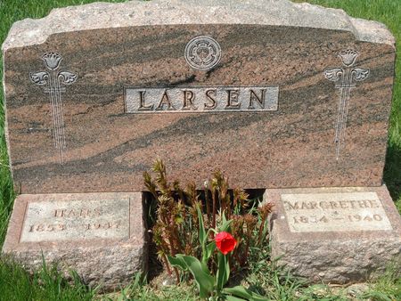 LARSEN, HANS - Clay County, Iowa | HANS LARSEN 