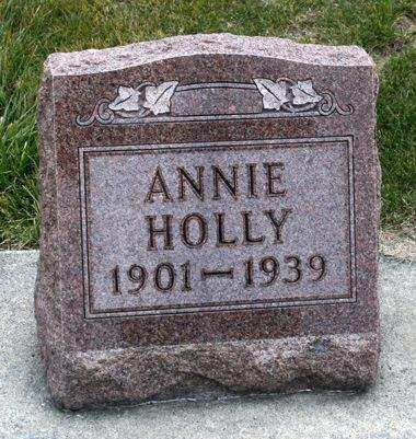 CHAPEK HOLLY, ANNIE - Clayton County, Iowa | ANNIE CHAPEK HOLLY 