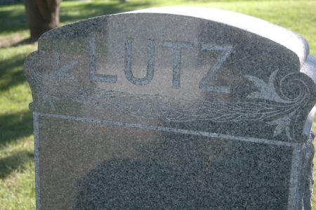 LUTZ, FAMILY MONUMENT - Clinton County, Iowa | FAMILY MONUMENT LUTZ 
