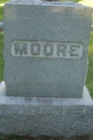 MOORE, FAMILY MONUMENT - Clinton County, Iowa | FAMILY MONUMENT MOORE 
