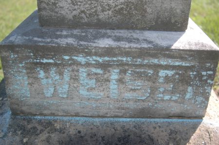 WEISE, FAMILY MONUMENT - Clinton County, Iowa | FAMILY MONUMENT WEISE 