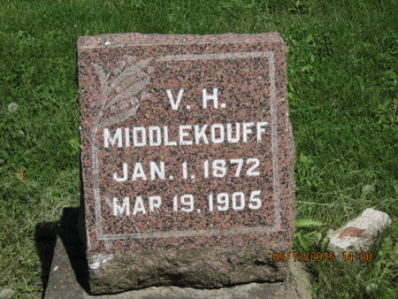 MIDDLEKOUFF, V H - Dallas County, Iowa | V H MIDDLEKOUFF 