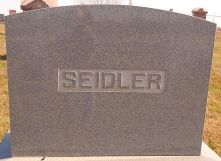 SEIDLER, FAMILY MONUMENT - Dallas County, Iowa | FAMILY MONUMENT SEIDLER 