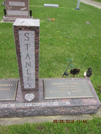 STANLEY, FAMILY STONE - Dallas County, Iowa | FAMILY STONE STANLEY 