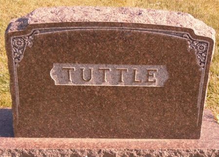 TUTTLE, FAMILY MONUMENT - Dallas County, Iowa | FAMILY MONUMENT TUTTLE 