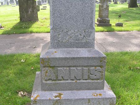 ANNIS, THOMAS, CHLOE, ELLEN & HORACE - Delaware County, Iowa | THOMAS, CHLOE, ELLEN & HORACE ANNIS 