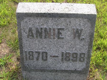 LYNCH, ANNIE W. - Delaware County, Iowa | ANNIE W. LYNCH 