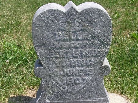 YOUNG, DELLA - Delaware County, Iowa | DELLA YOUNG 