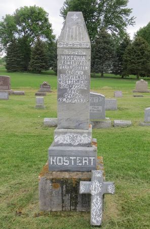 HOSTERT, VIKTORIA - Dubuque County, Iowa | VIKTORIA HOSTERT 