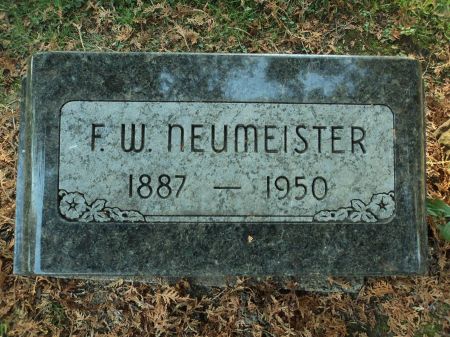 NEUMEISTER, F. W. - Dubuque County, Iowa | F. W. NEUMEISTER 