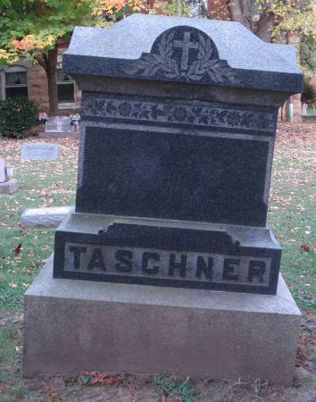 TASCHNER, MONUMENT - Dubuque County, Iowa | MONUMENT TASCHNER 