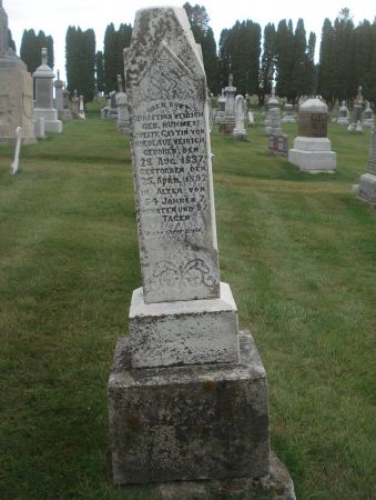 HUMMES WEIRICH, CHRISTINA - Dubuque County, Iowa | CHRISTINA HUMMES WEIRICH 