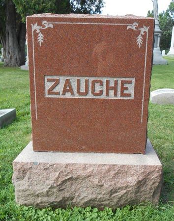 ZAUCHE, FAMILY MONUMENT - Dubuque County, Iowa | FAMILY MONUMENT ZAUCHE 