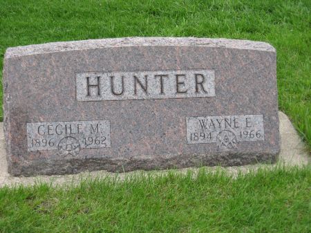 HUNTER, WAYNE E. - Emmet County, Iowa | WAYNE E. HUNTER 