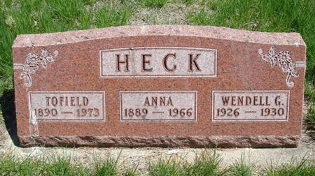HECK, WENDELL G. - Fayette County, Iowa | WENDELL G. HECK 