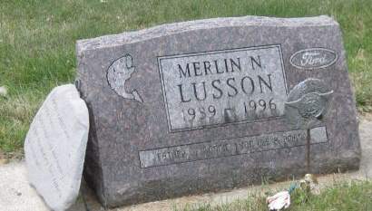 LUSSON, MERLIN N - Fayette County, Iowa | MERLIN N LUSSON 